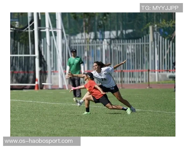 成都飞盘队区域防守战术解析与实战应用探讨